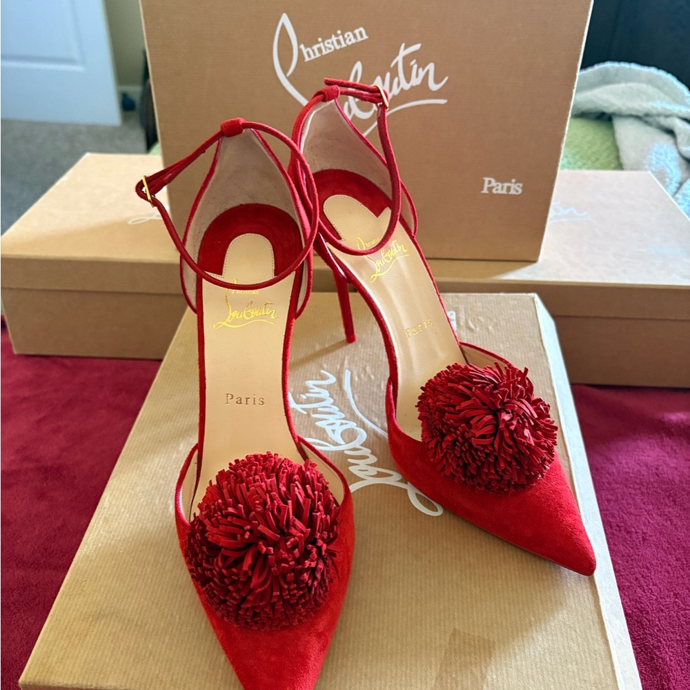 Christian Louboutin Tsarou 100 Veau Velours size 40= 10 Never Worn
